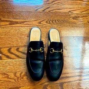 Gucci Princetown leather slippers size 38